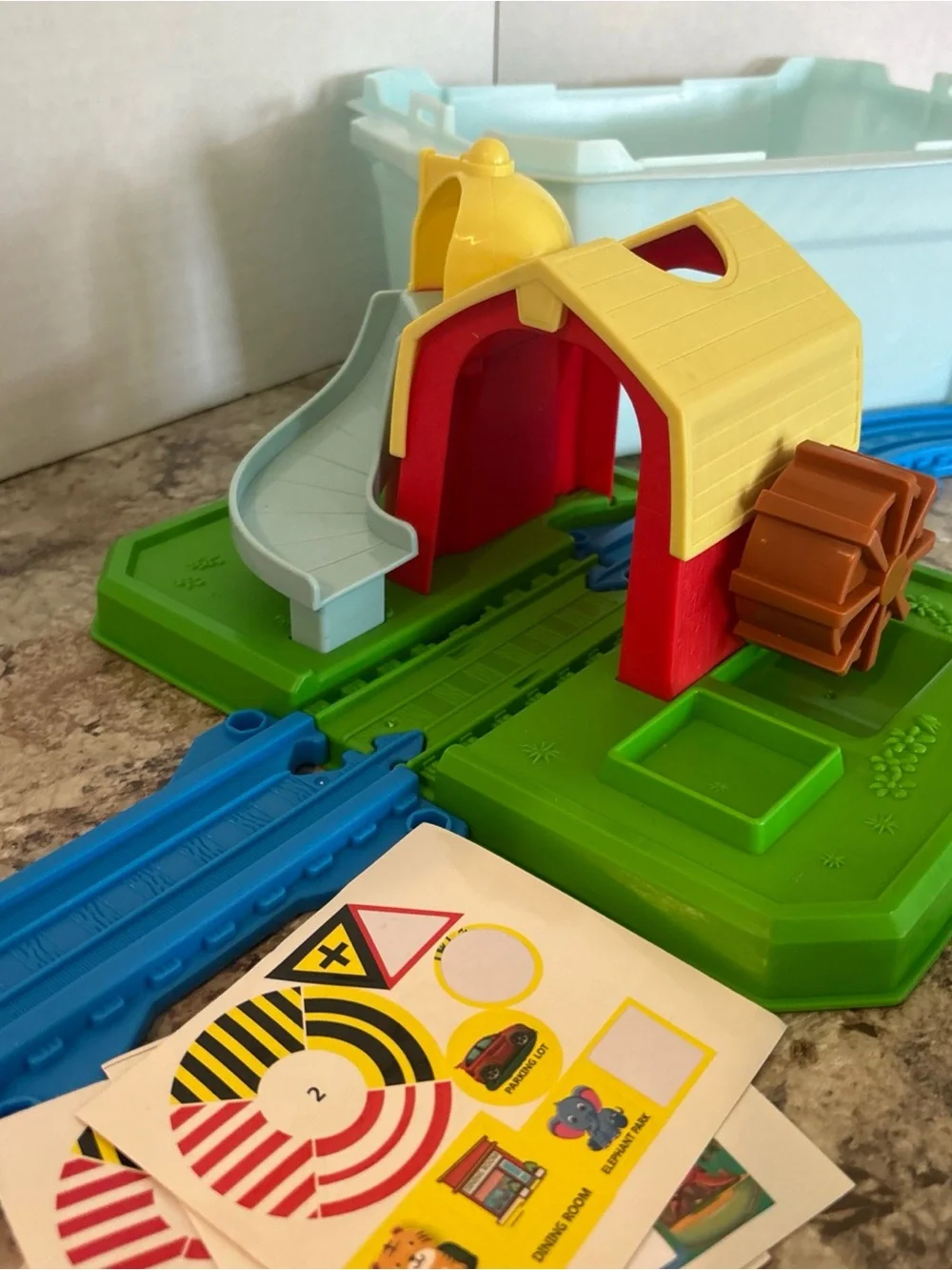 Mighty Express Adventure Bucket Farm Station Farmer Faye Netflix